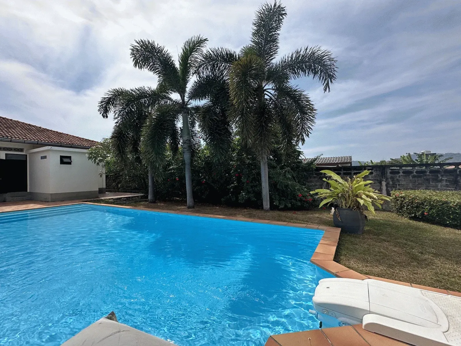 2-Bedroom Pool Villa on 1,067 sqm, Rawai, Freehold - Rawai, Phuket - Photo 6