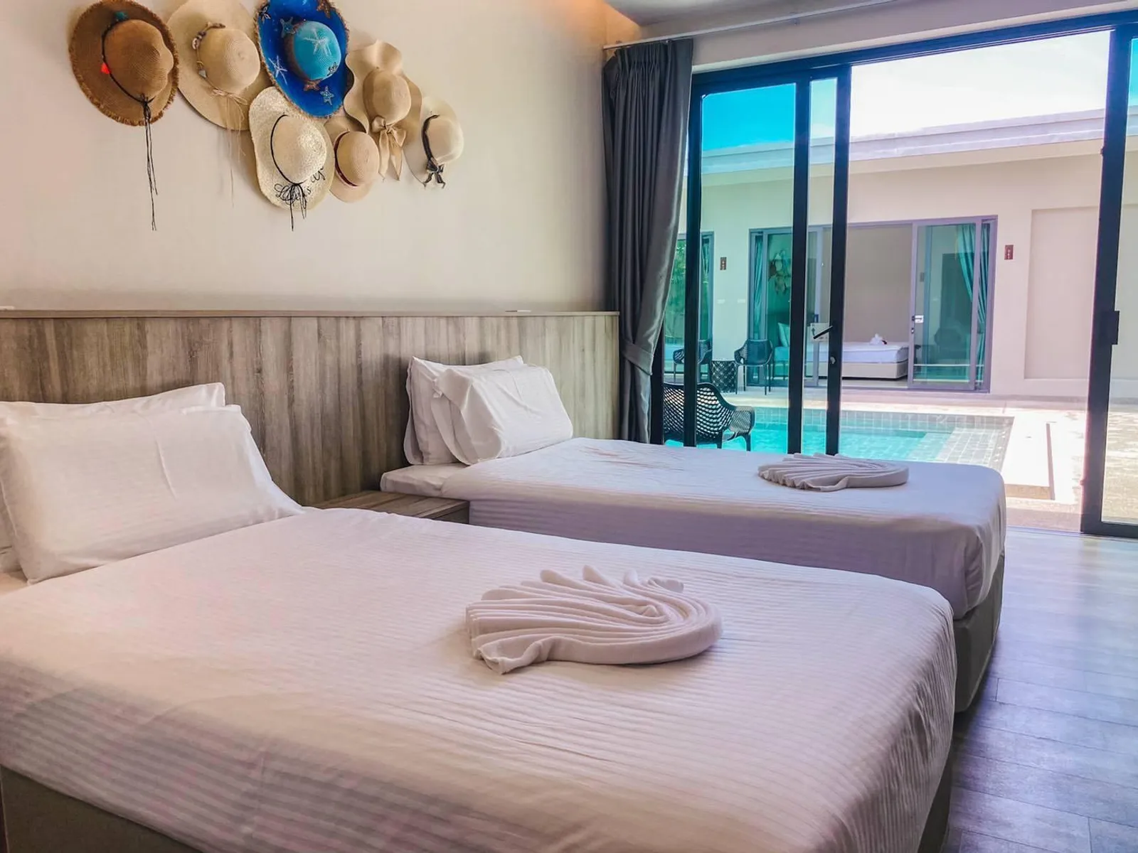 4-Bedroom Tropical Pool Villa for Rent, Cherng Talay - Cherng Talay, Phuket - Photo 10