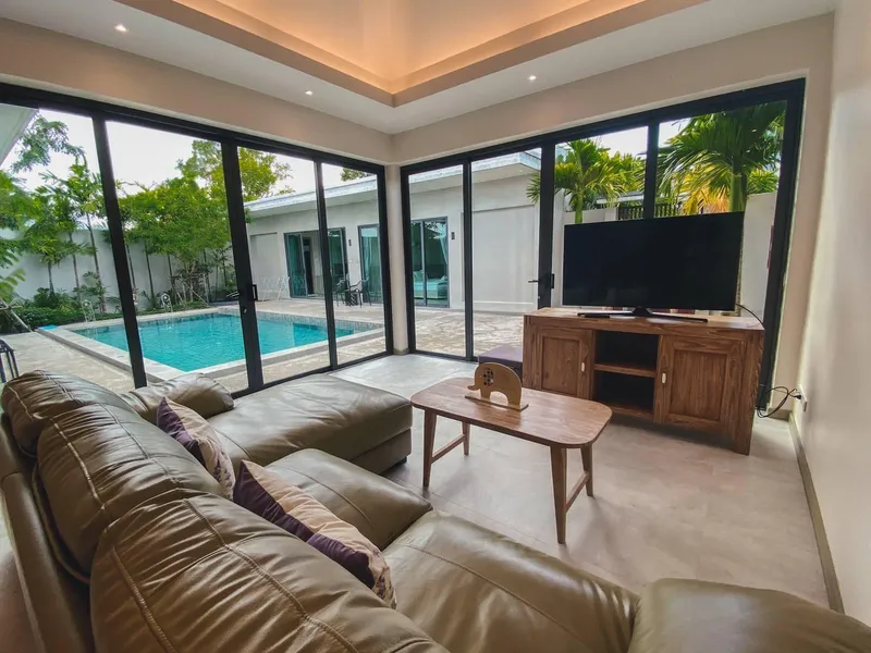 4-Bedroom Tropical Pool Villa for Rent, Cherng Talay - Cherng Talay, Phuket - Main photo