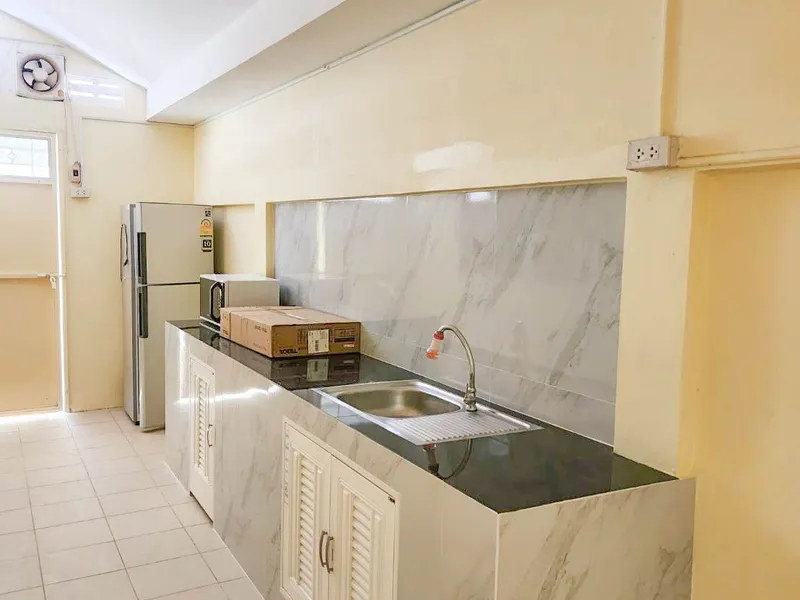 3-Bedroom Townhouse for Rent, Kathu, Near Central Foresta - Kathu, Phuket - Main photo