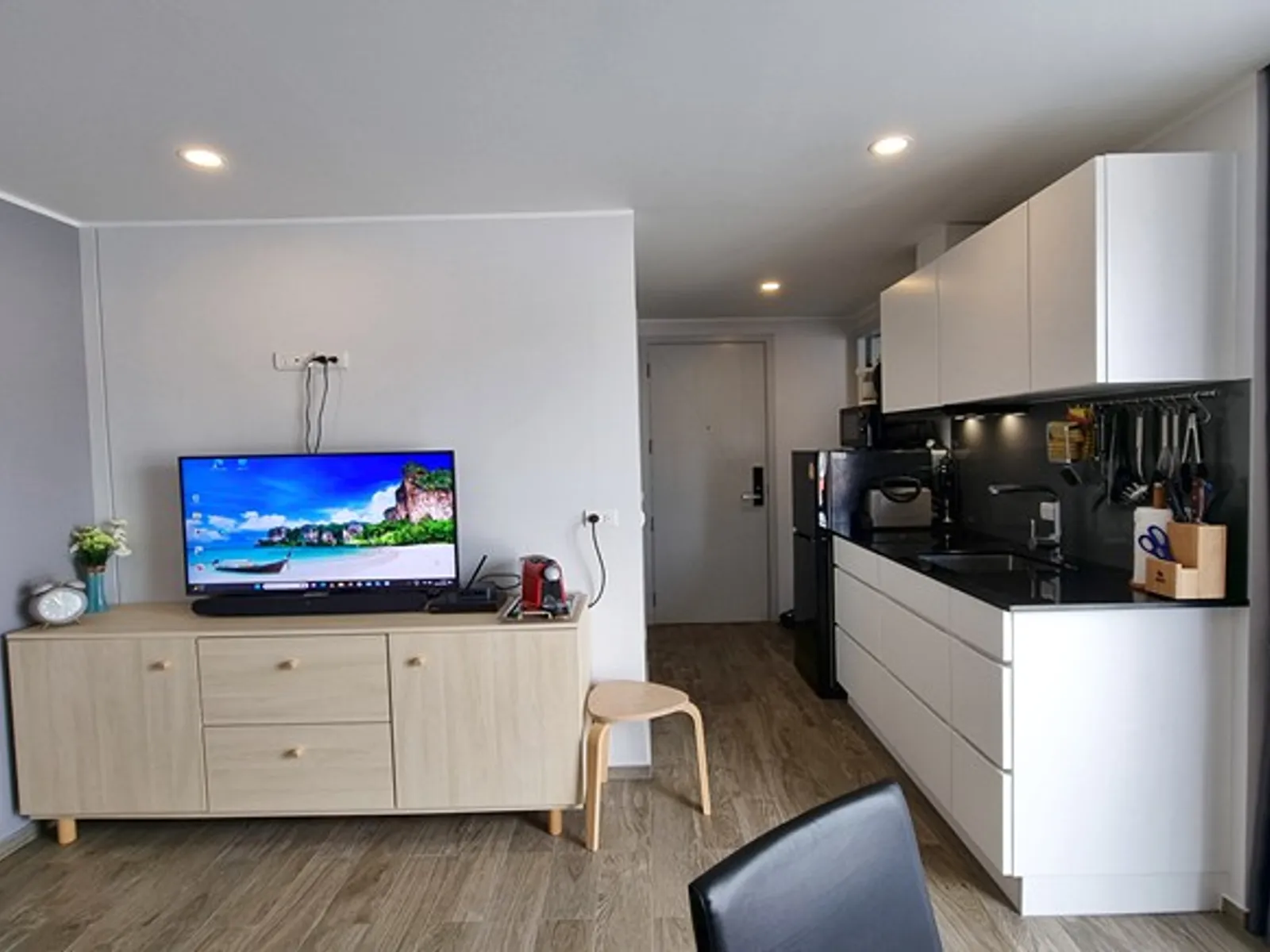 Tower Chalong, 1-Bedroom Freehold Condo for Sale, Reduced - Chalong, Phuket - Photo 19