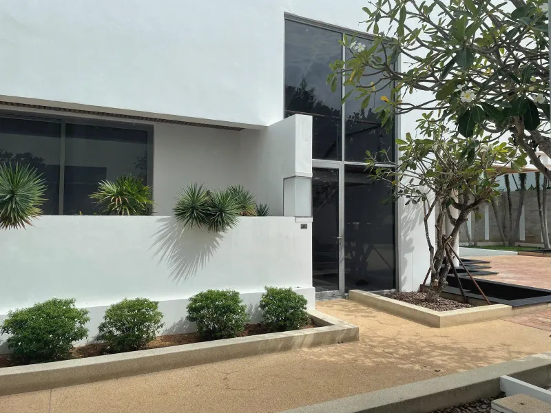 Lotus Gardens, 4-Bedroom Sea View Duplex for Rent, Layan - Layan, Phuket - Main photo