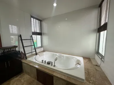 Chalong Villa avec piscine privée : 3 chambres, 3 salles de bain à louer - Chalong, Phuket - Photo 13
