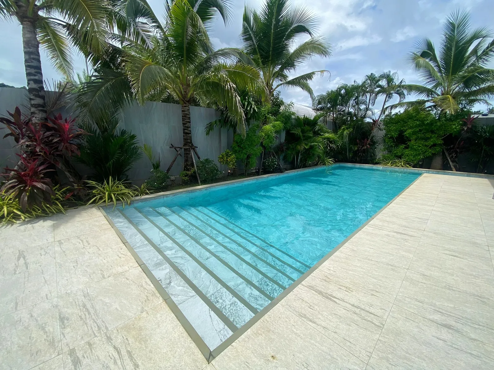 3-Bedroom Modern Pool Villa for Rent, Rawai - Rawai, Phuket - Photo 2