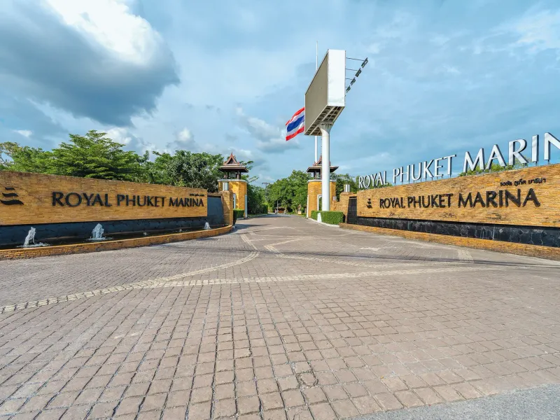 รอยัล ภูเก็ต มารีน่า คอนโด 2 ห้องนอน ชั้นบนสุด ให้เช่า - Koh Kaew, Phuket - ภาพหลัก