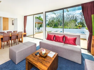 Lotus Gardens, 3-Bedroom Freehold Apartment for Sale, Layan - Layan, Phuket - Photo 2