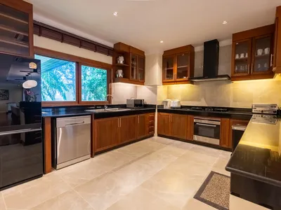 Lakewood Hills, Вилла с 6 спальнями и бассейном на продажу, Лаян - Layan, Phuket - Смотреть все фото