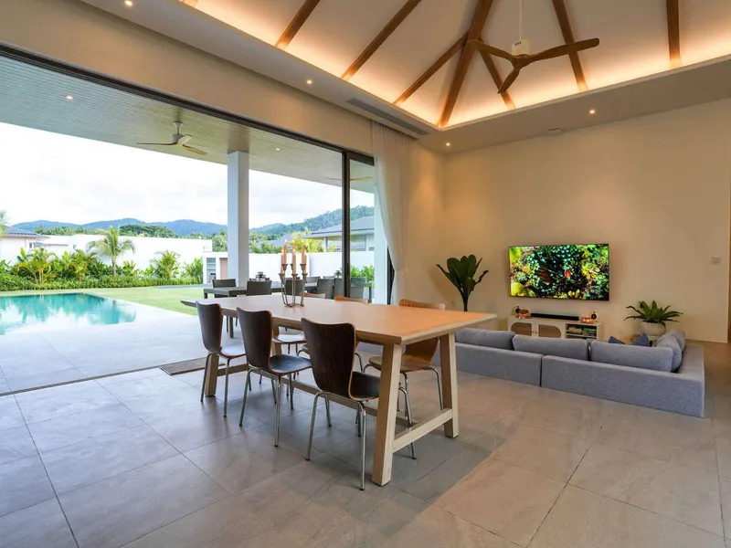 3-Bedroom Modern Villa for Rent, Cherng Talay, Near Beach - Cherng Talay, Phuket - Main photo