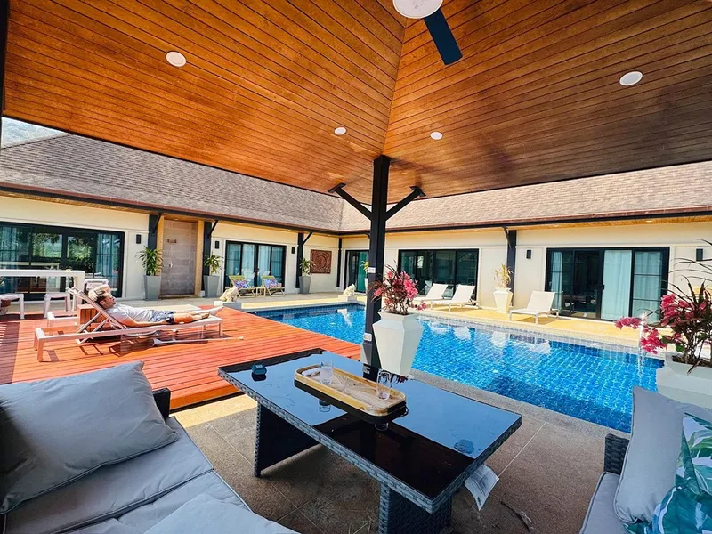 4-Bedroom Tropical Pool Villa for Rent, Nai Harn, 15 Min Beach - Nai Harn, Phuket - Main photo