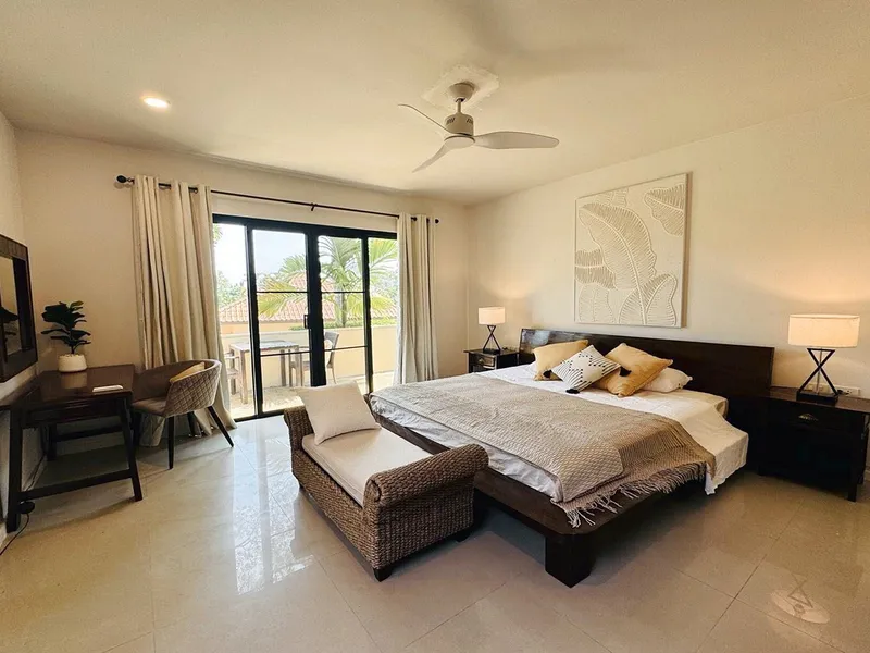4-Bedroom Tropical Pool Villa for Rent, Nai Harn, 15 Min Beach - Nai Harn, Phuket - Main photo