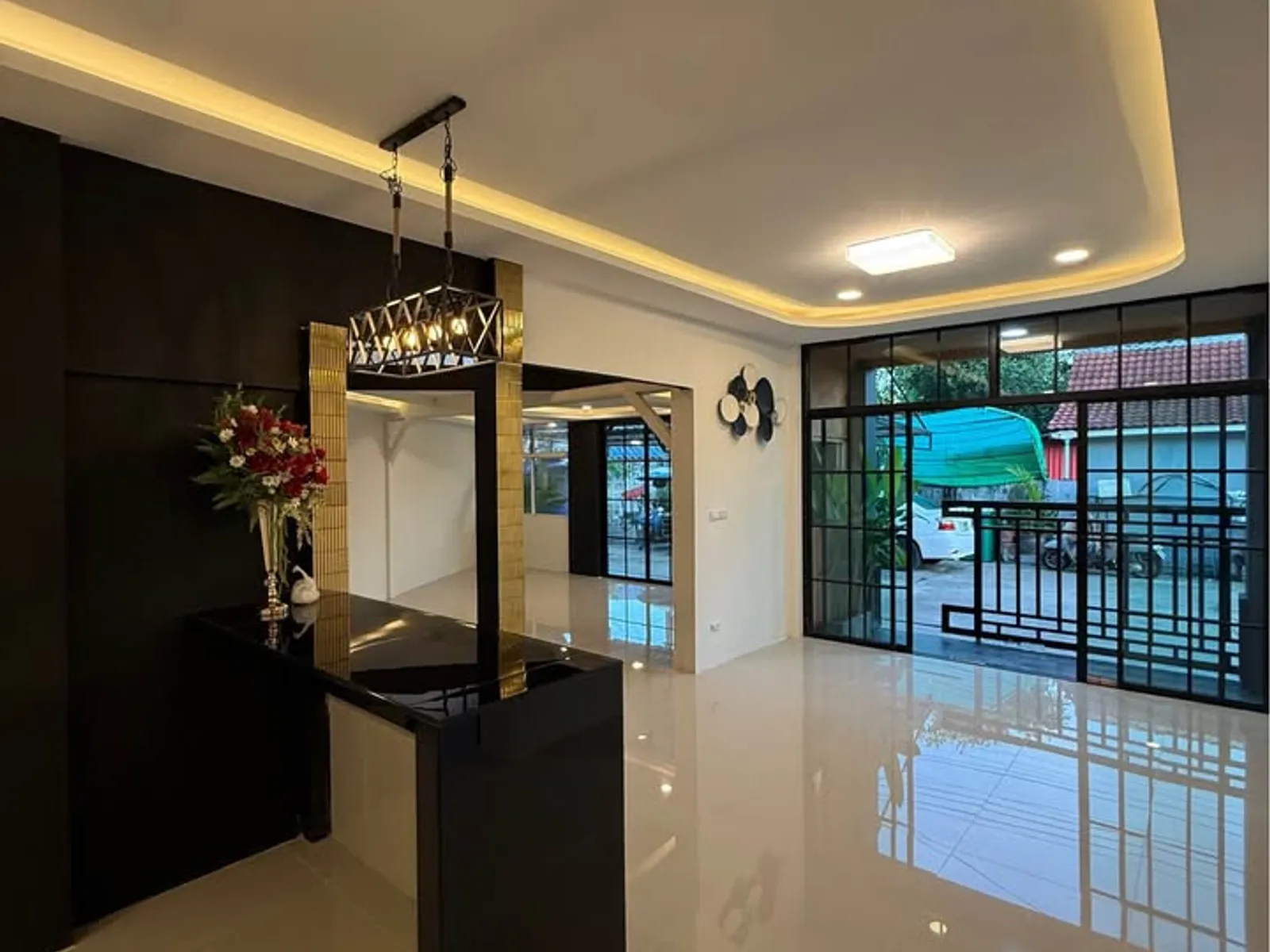 2-Bedroom Corner House for Sale, Rassada, Phuket Town - Phuket Town, Phuket - Photo 4