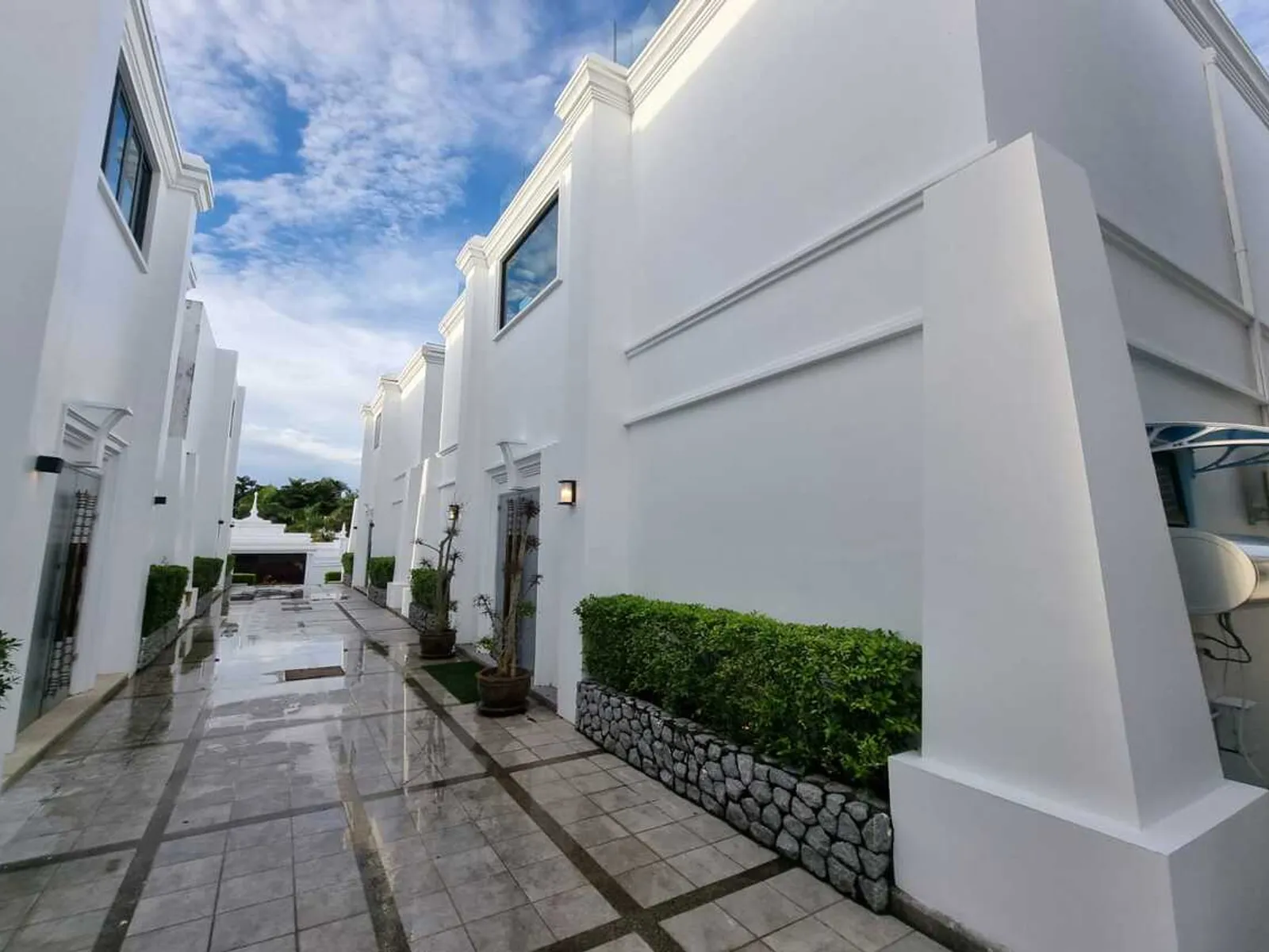 New 2-Bedroom Sea View Rooftop Pool Villa, Rawai, Freehold - Rawai, Phuket - Photo 51