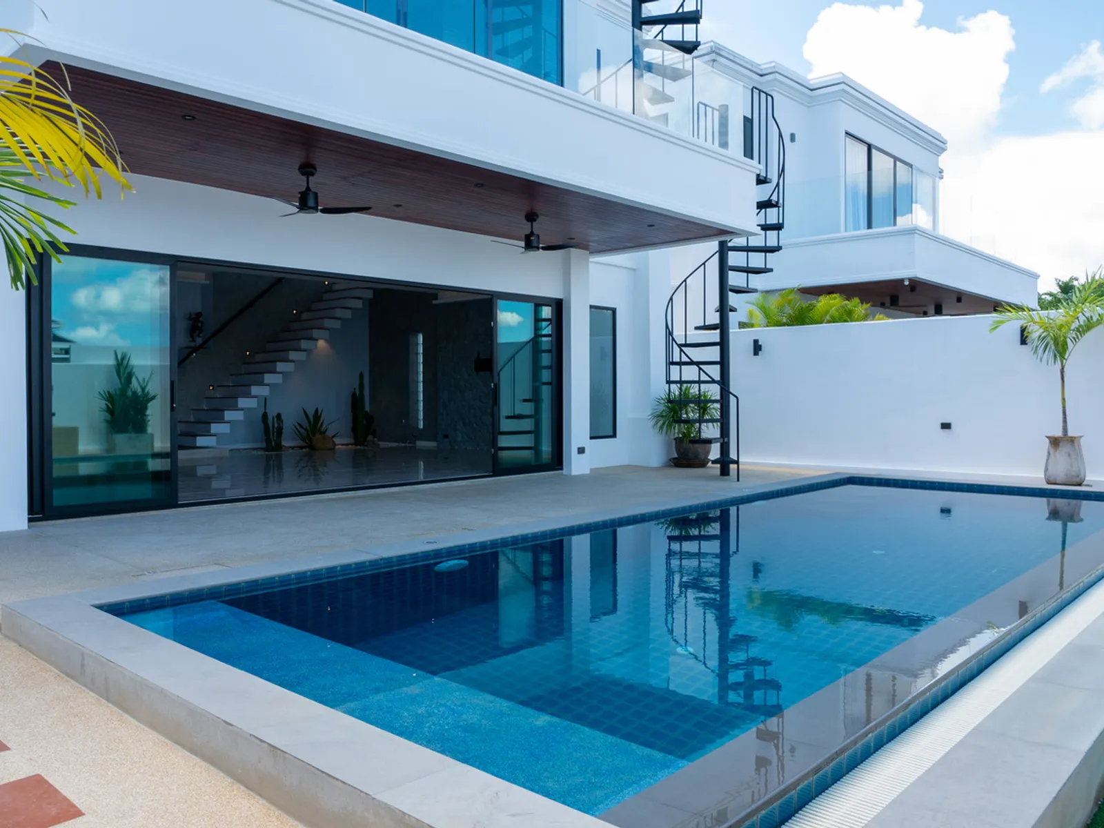New 2-Bedroom Sea View Rooftop Pool Villa, Rawai, Freehold - Rawai, Phuket - Photo 46