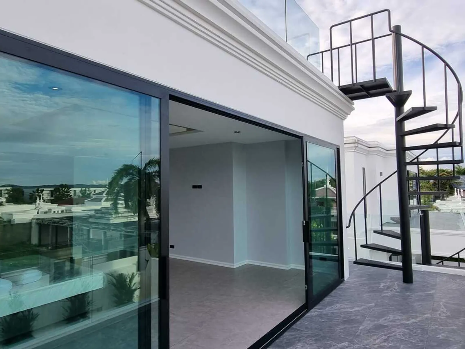 New 2-Bedroom Sea View Rooftop Pool Villa, Rawai, Freehold - Rawai, Phuket - Photo 39