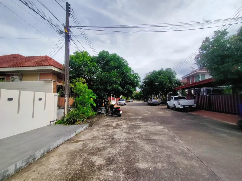วิลล่า 3 ห้องนอน รีโนเวทใหม่ พร้อมสวน ที่เกาะแก้ว ภูเก็ต - Koh Kaew, Phuket - ภาพหลัก