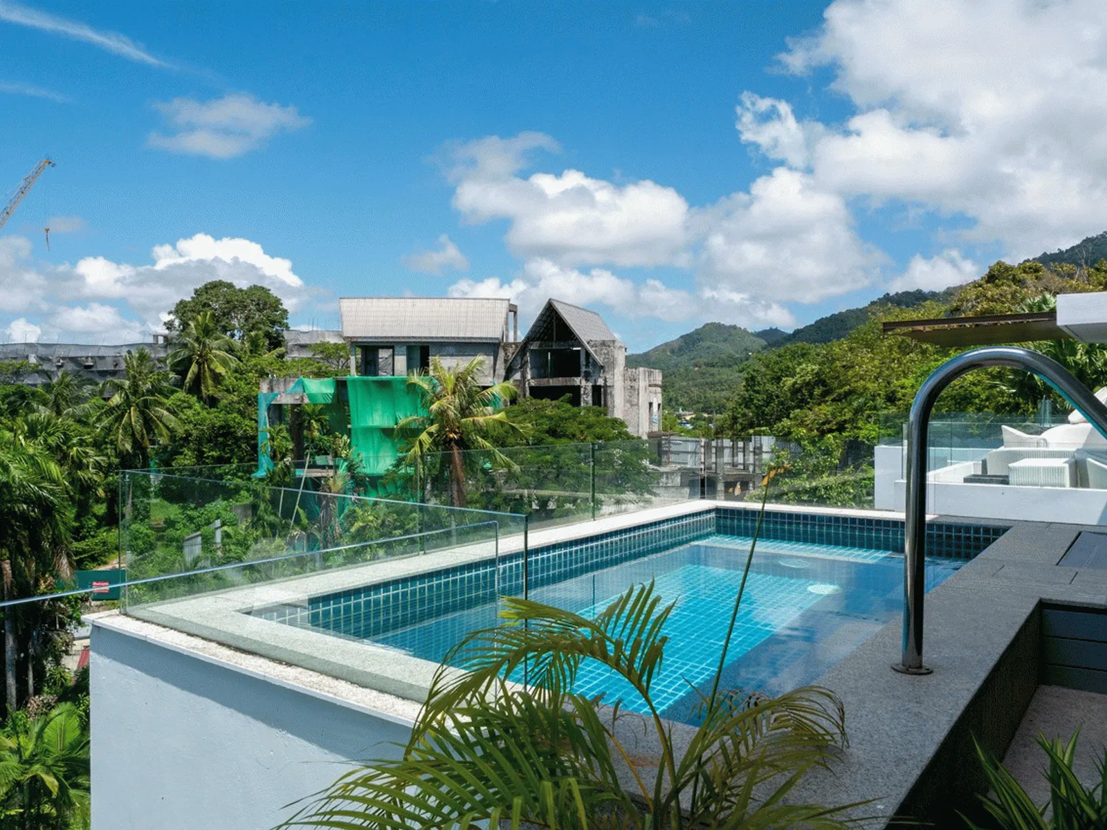 3-Bedroom Sea View Penthouse for Rent, Surin Beach (528 sqm) - Surin Beach, Phuket - Photo 15