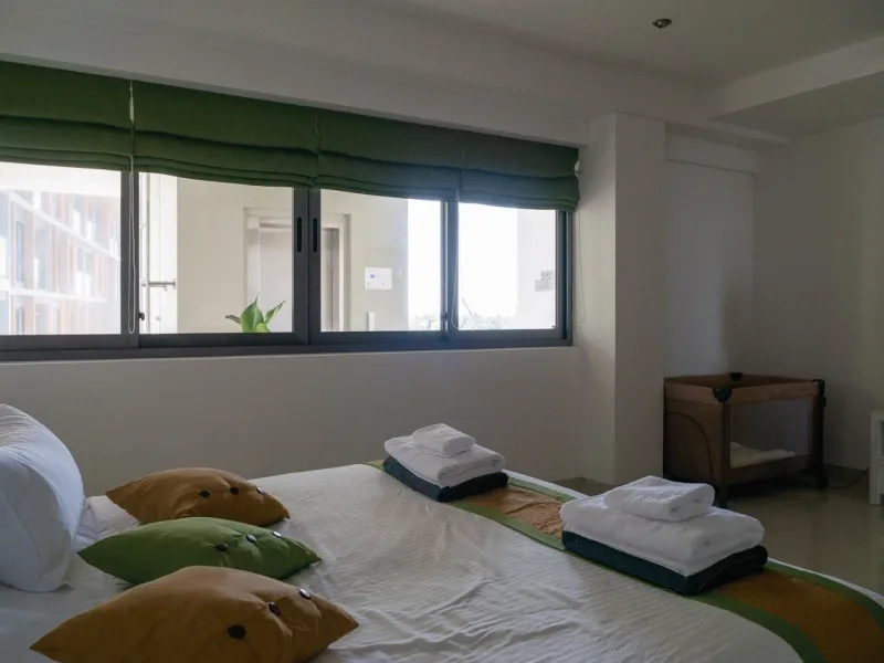3-Bedroom Sea View Penthouse for Rent, Surin Beach (528 sqm) - Surin Beach, Phuket - Main photo