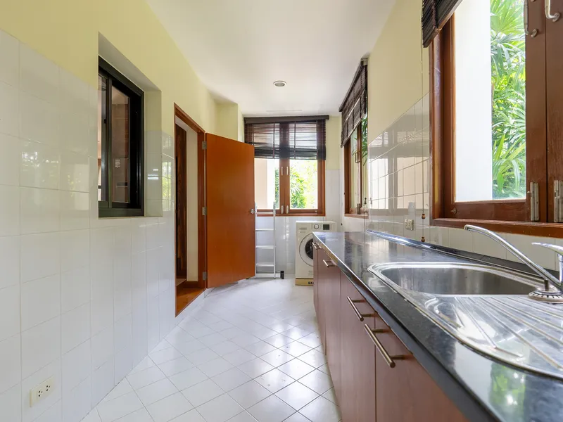 Частная вилла с 4 спальнями и бассейном на продажу, Лагуна - Laguna, Phuket - Главное фото