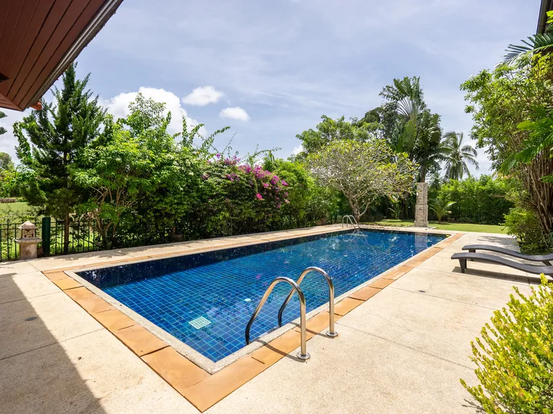 Частная вилла с 4 спальнями и бассейном на продажу, Лагуна - Laguna, Phuket - Главное фото