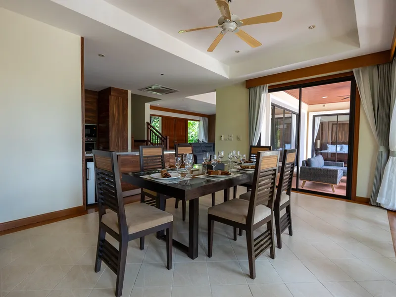 Частная вилла с 4 спальнями и бассейном на продажу, Лагуна - Laguna, Phuket - Главное фото