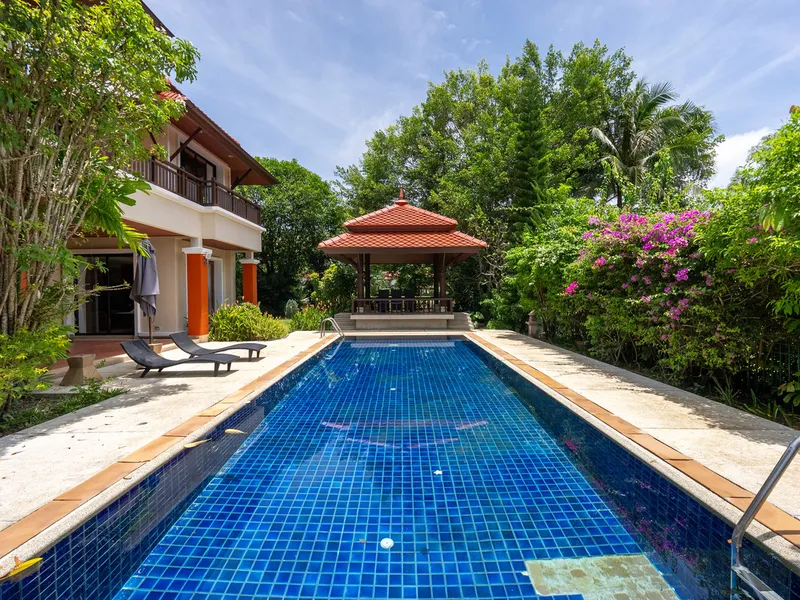 Частная вилла с 4 спальнями и бассейном на продажу, Лагуна - Laguna, Phuket - Главное фото
