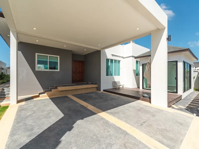 Anada Lake View, 3-Bedroom Renovated Villa for Sale, Thalang, Freehold - Thalang, Phuket - Main photo