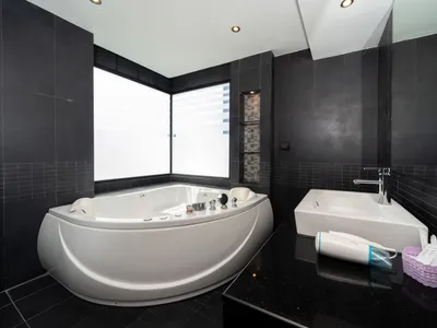 Absolute Bangla Suites, 2-Bedroom Sea View Condo for Sale, Patong - Patong, Phuket - Photo 31