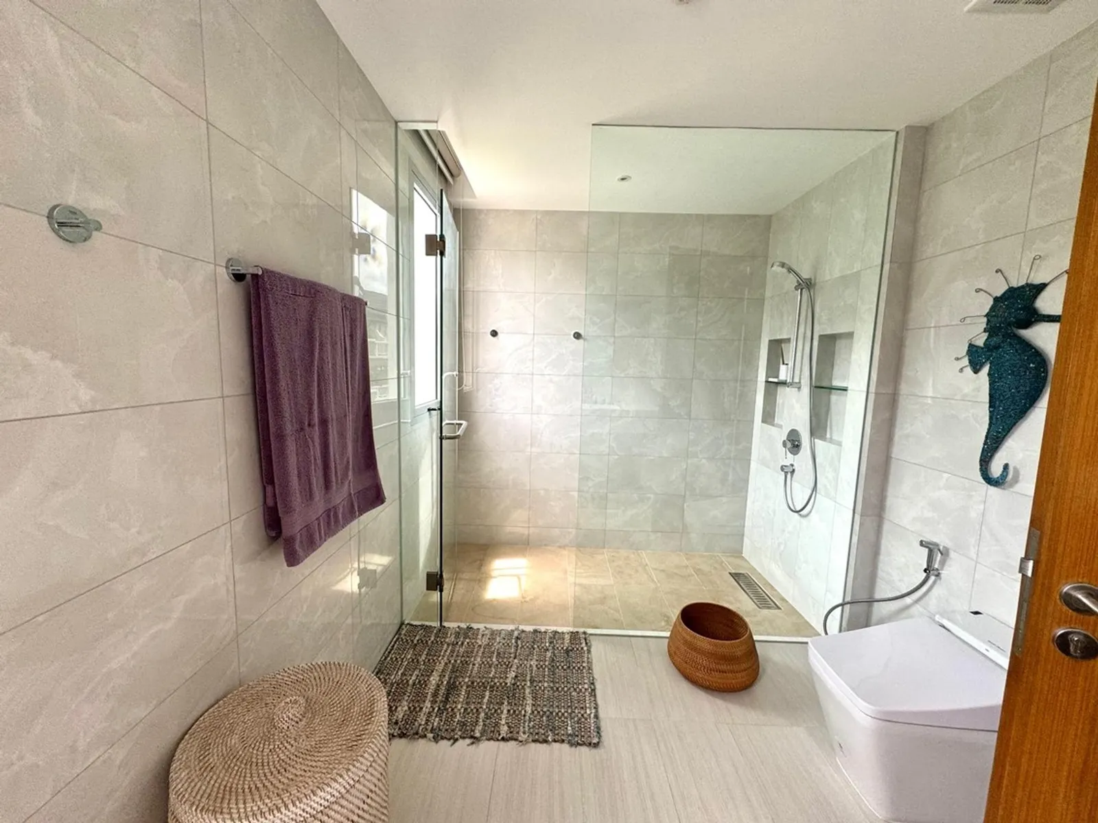 Luxury 2-Bedroom Beachfront Penthouse for Sale, Laguna - Laguna, Phuket - Photo 22