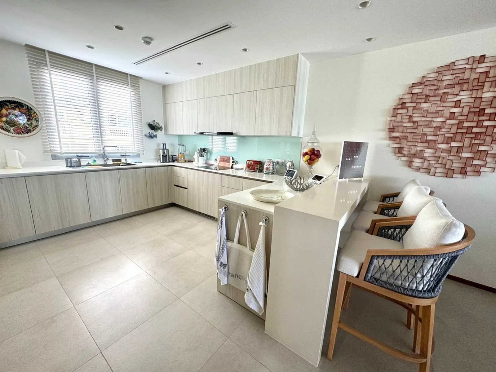 Luxury 2-Bedroom Beachfront Penthouse for Sale, Laguna - Laguna, Phuket - Photo 12