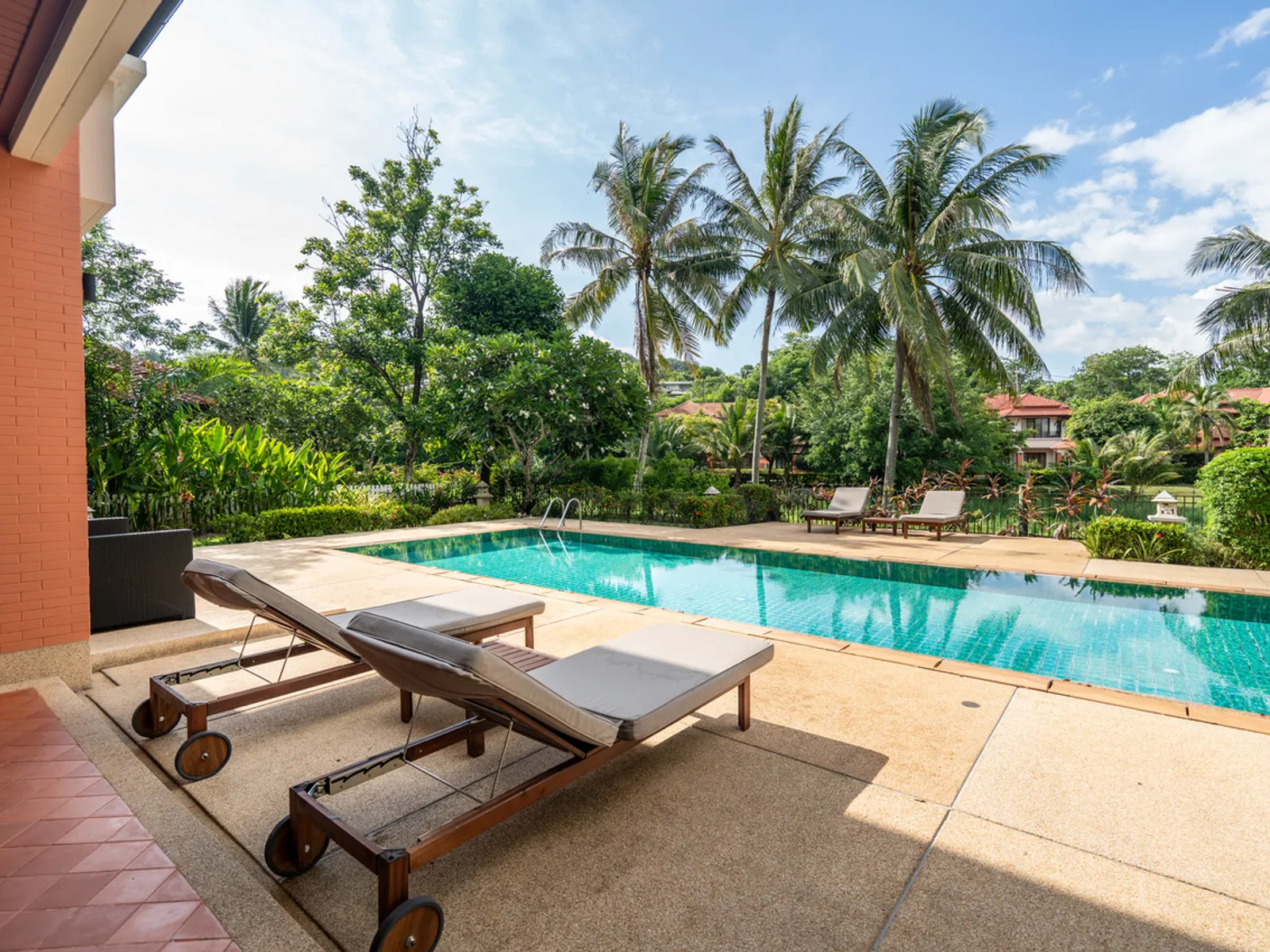 Продается вилла с 3 спальнями и бассейном, Лагуна, с видом на озеро - Laguna, Phuket - Фото 10