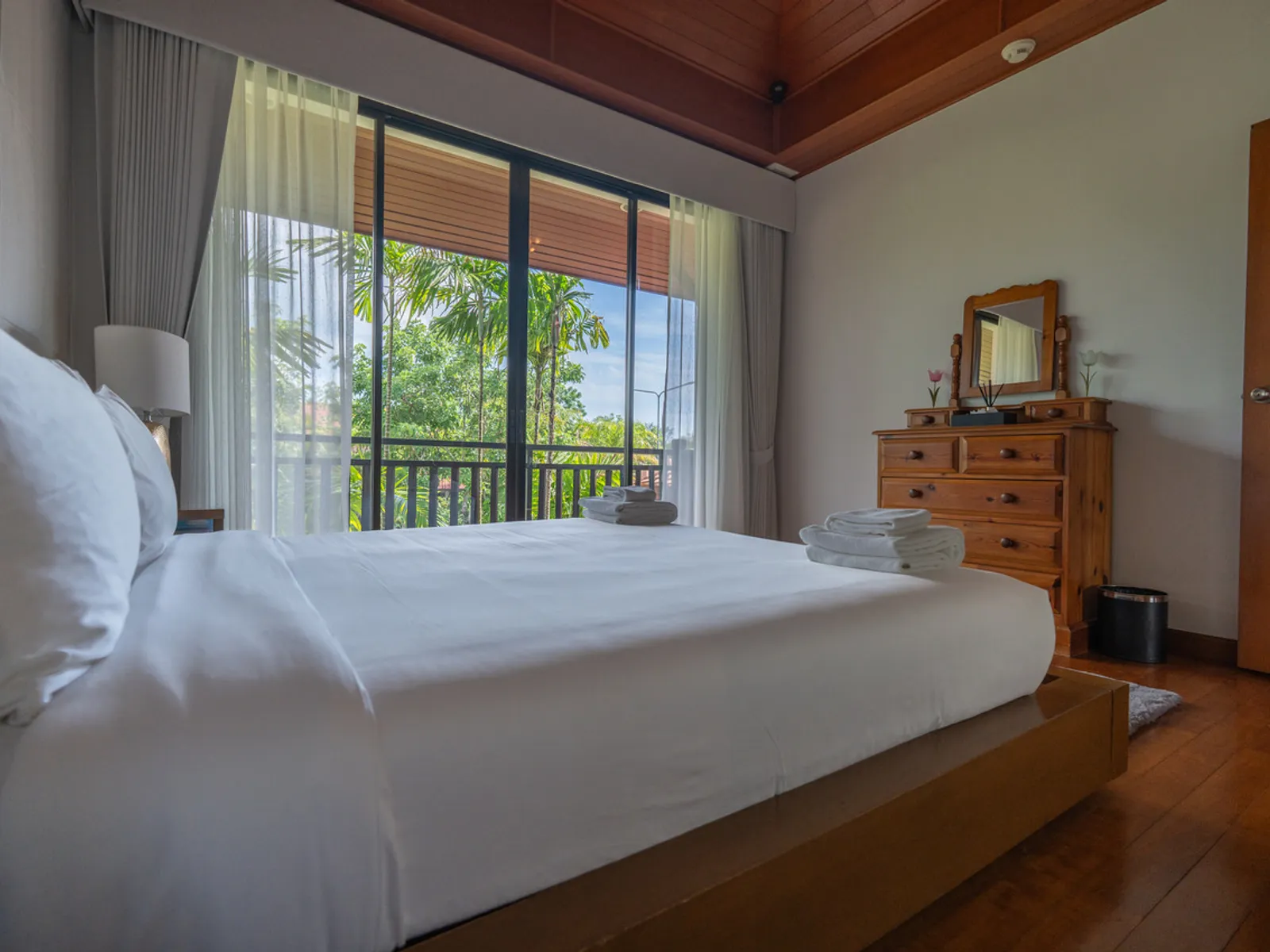 Продается вилла с 3 спальнями и бассейном, Лагуна, с видом на озеро - Laguna, Phuket - Фото 56