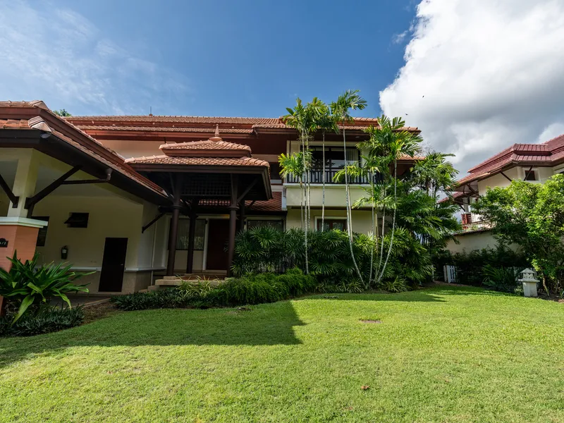 Продается вилла с 3 спальнями и бассейном, Лагуна, с видом на озеро - Laguna, Phuket - Главное фото
