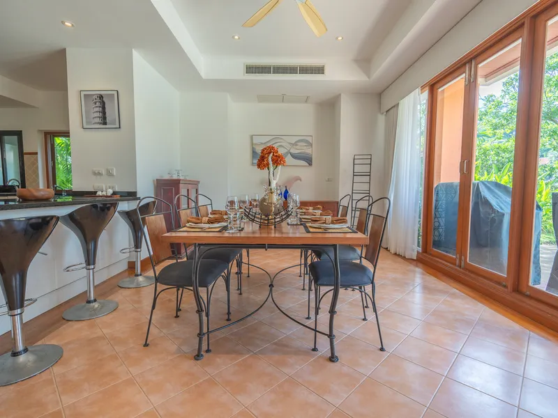 Продается вилла с 3 спальнями и бассейном, Лагуна, с видом на озеро - Laguna, Phuket - Главное фото