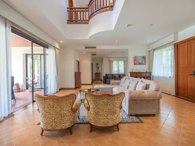 Продается вилла с 3 спальнями и бассейном, Лагуна, с видом на озеро - Laguna, Phuket - Фото 34