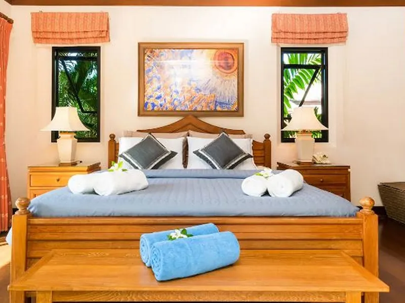 Baan Bua Nai Harn, 4-Bedroom Pool Villa for Rent, Nai Harn - Nai Harn, Phuket - Main photo