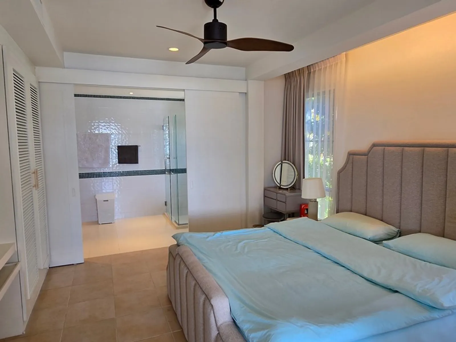 ขายคอนโด 2 ห้องนอน วิวทะเล อ่าวปอ โฉนด - Ao Phor, Phuket - รูปภาพ 12