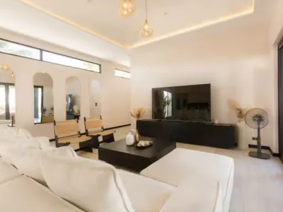 Modern Pool Villa for Sale, Prime Chalong Location - Chalong, Phuket - Photo 7