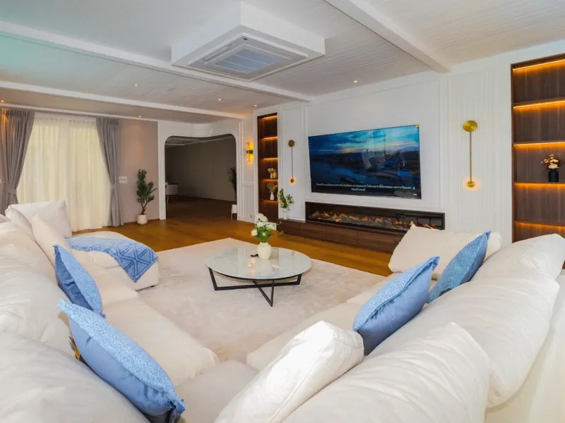 Villa pieds dans l'eau à Rawai – 4 chambres avec piscine - Rawai, Phuket - Photo principale
