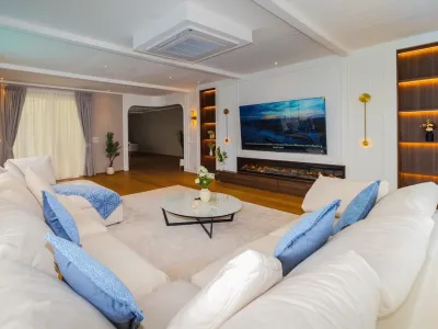 Villa pieds dans l'eau à Rawai – 4 chambres avec piscine - Rawai, Phuket - Voir toutes les photos