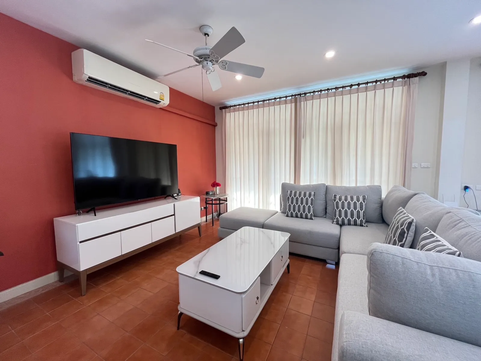 โบ๊ทลากูน ภูเก็ต: 3 ห้องนอน 3.5 ห้องน้ำ ทาวน์เฮาส์ริมน้ำ ให้เช่า - Boat Lagoon, Phuket - รูปภาพ 4