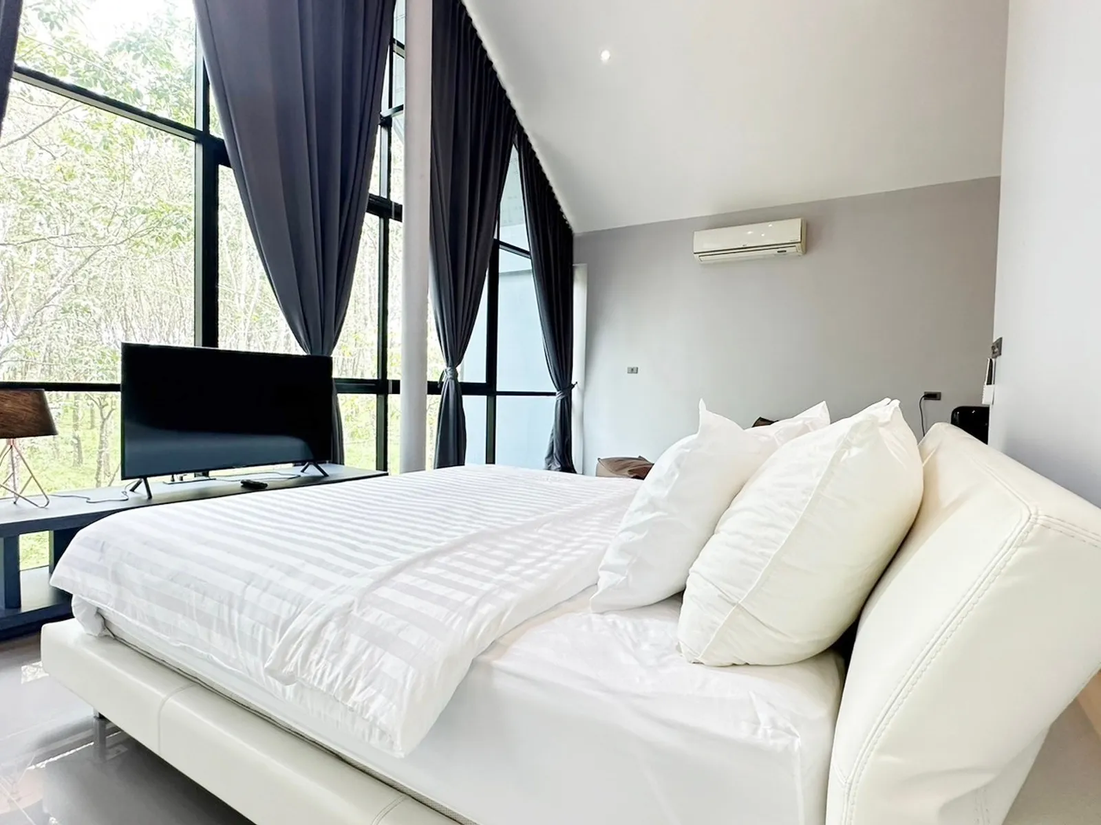 3-Bedroom Contemporary Pool Villa for Rent, Cherng Talay Pasak - Cherng Talay, Phuket - Photo 23