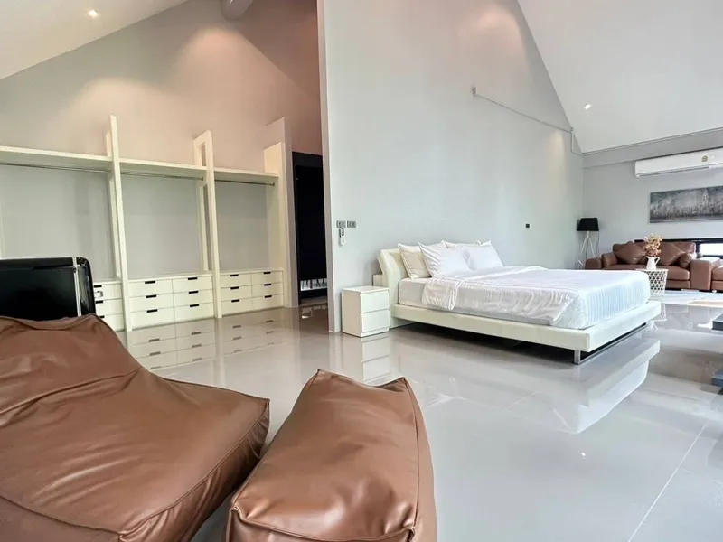 3-Bedroom Contemporary Pool Villa for Rent, Cherng Talay Pasak - Cherng Talay, Phuket - Main photo