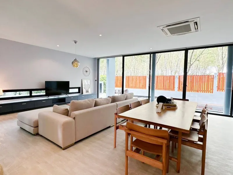 3-Bedroom Contemporary Pool Villa for Rent, Cherng Talay Pasak - Cherng Talay, Phuket - Main photo