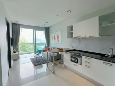 Emerald Terrace Patong, 1-Bedroom Sea View Corner Condo - Patong, Phuket - Photo 7