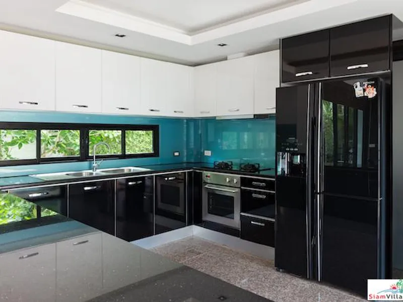 Baan Thai Surin Garden, 3-Bedroom Pool Villa for Rent, Surin - Surin Beach, Phuket - Main photo