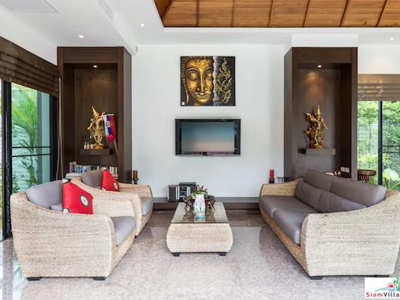 Baan Thai Surin Garden, 3-Bedroom Pool Villa for Rent, Surin - Surin Beach, Phuket - Main photo