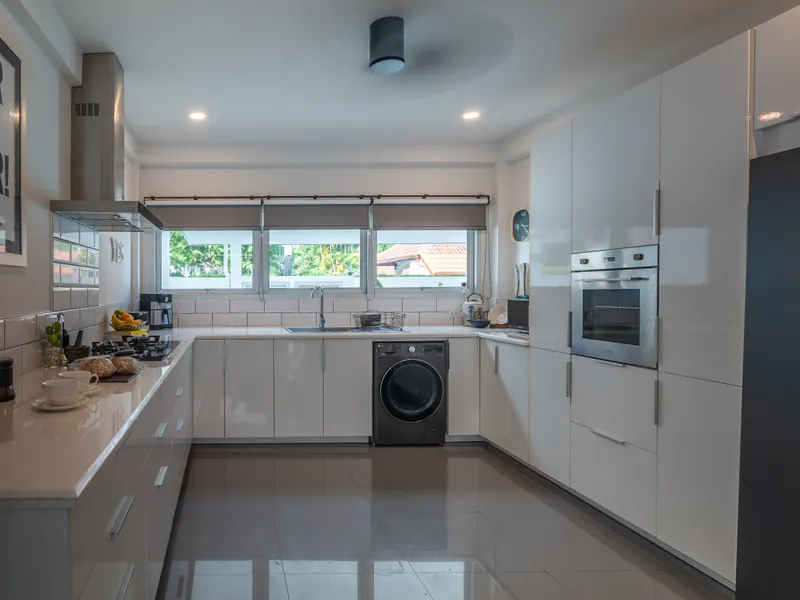 3-BR Pool Villa with Large Garden in Rawai – Price Reduced! - Rawai, Phuket - Main photo