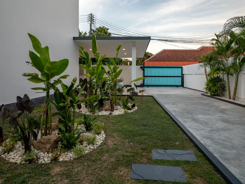 3-BR Pool Villa with Large Garden in Rawai – Price Reduced! - Rawai, Phuket - Main photo