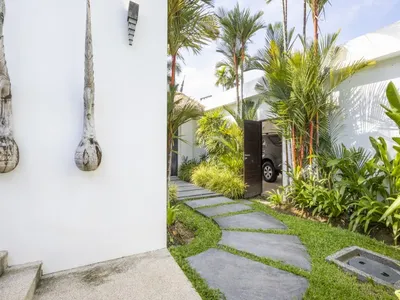 Balinese 3-Bedroom Pool Villa for Sale, Layan, Freehold - Layan, Phuket - Photo 8