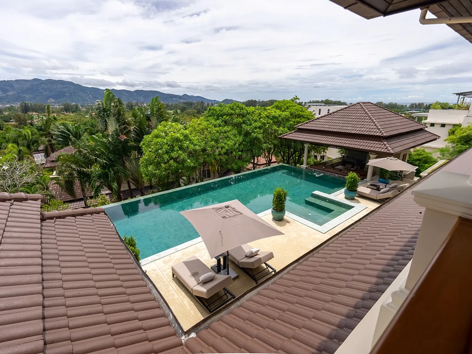 Вилла с 7 спальнями и бассейном в Lakewood Hills, Лайан, на продажу - Layan, Phuket - Фото 3